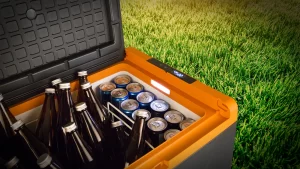 SnoMaster Cooler Box Buying guide. 6 key considerations for selecting an adventure cooler box